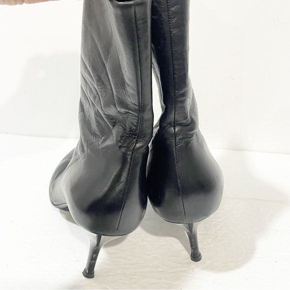Gucci Size 38/8 246688 Black Soft Leather Zip Up Heeled Ankle Boots - Picture 6 of 11